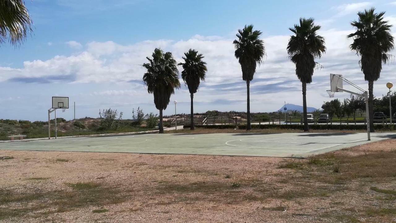 Apartamento con patio en Daimus niños y mascotas consultar Playa de Gandía Exterior foto